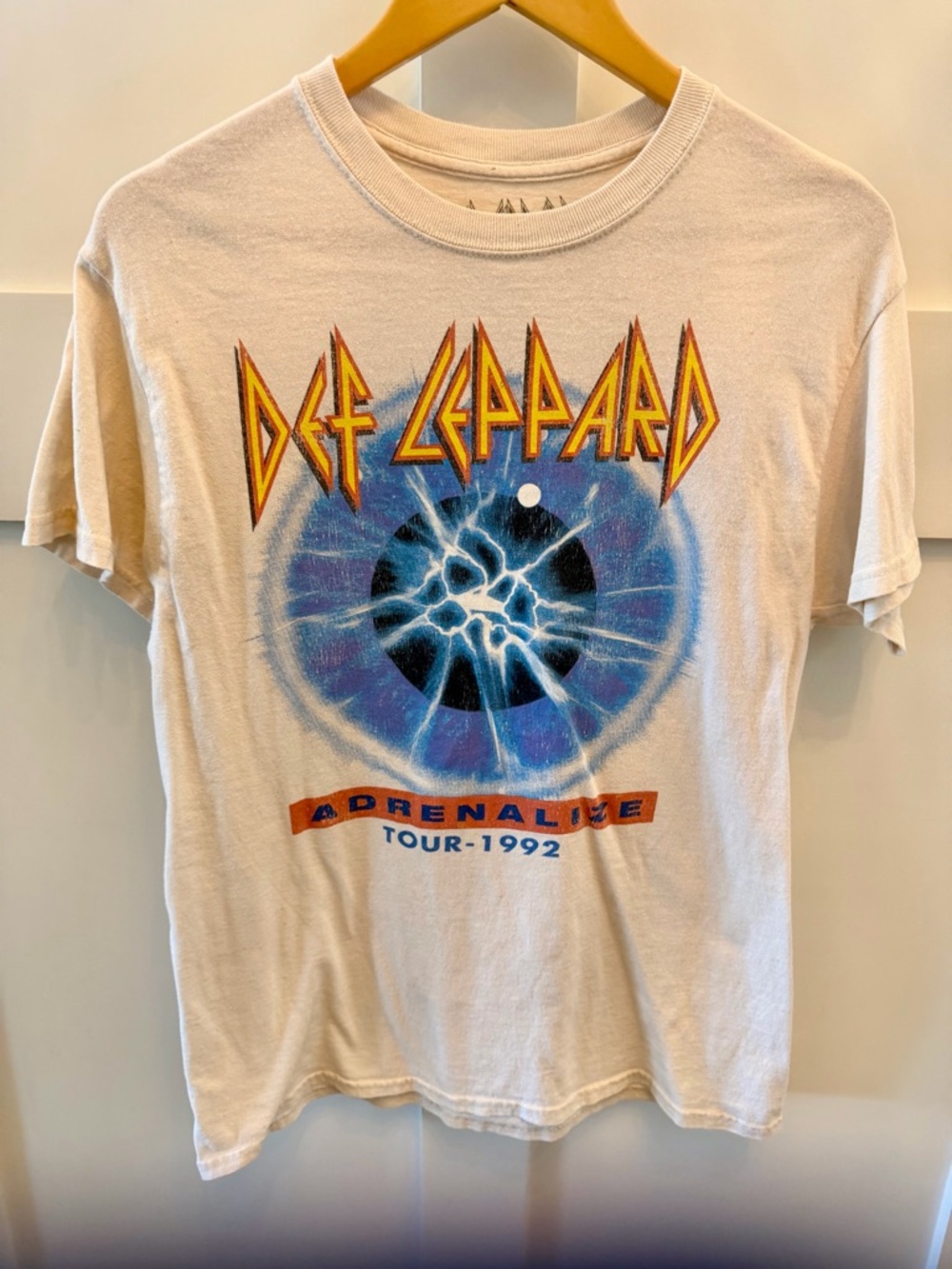 Women’s Def Leppard Adrenalize Tour 1992 Graphic Tee T-Shirt Retro Size Medium